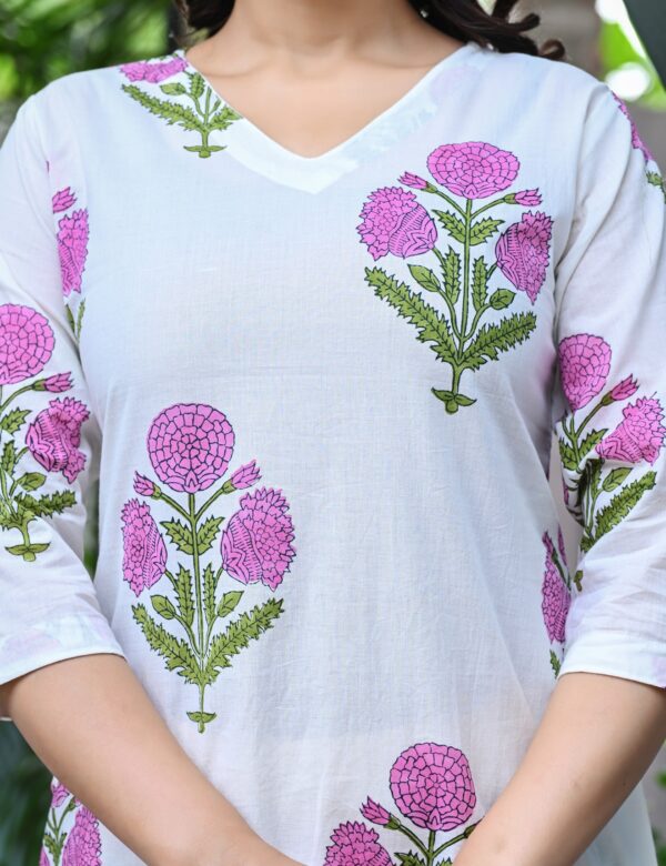 Women's White and Pink Floral Printed Cotton Straight Kurta Set with Pants - Image 5