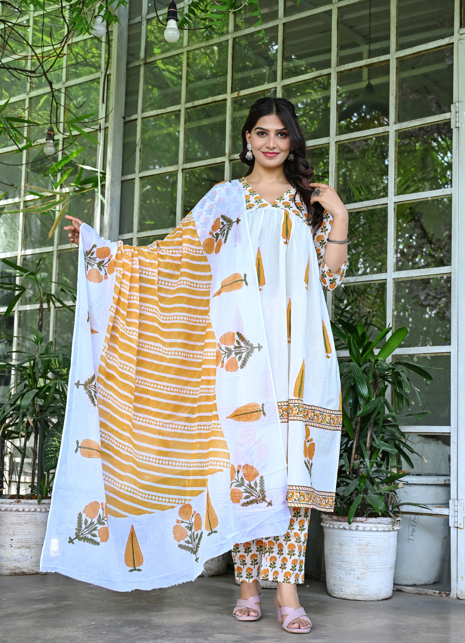 Women's White & Yellow Leaf Printed Anarkali Kurta Set with Dupatta - Image 9