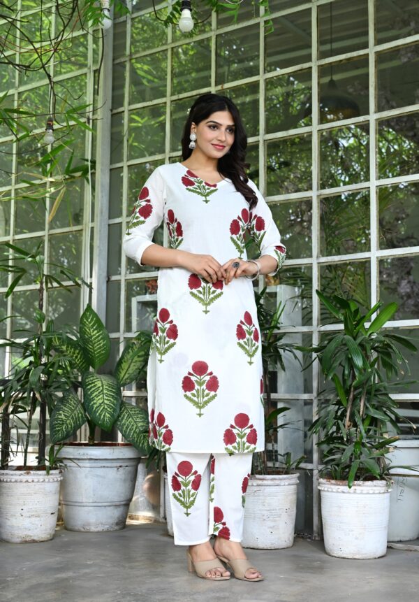 Women's White and Maroon Floral Printed Cotton Straight Kurta Set - Image 5