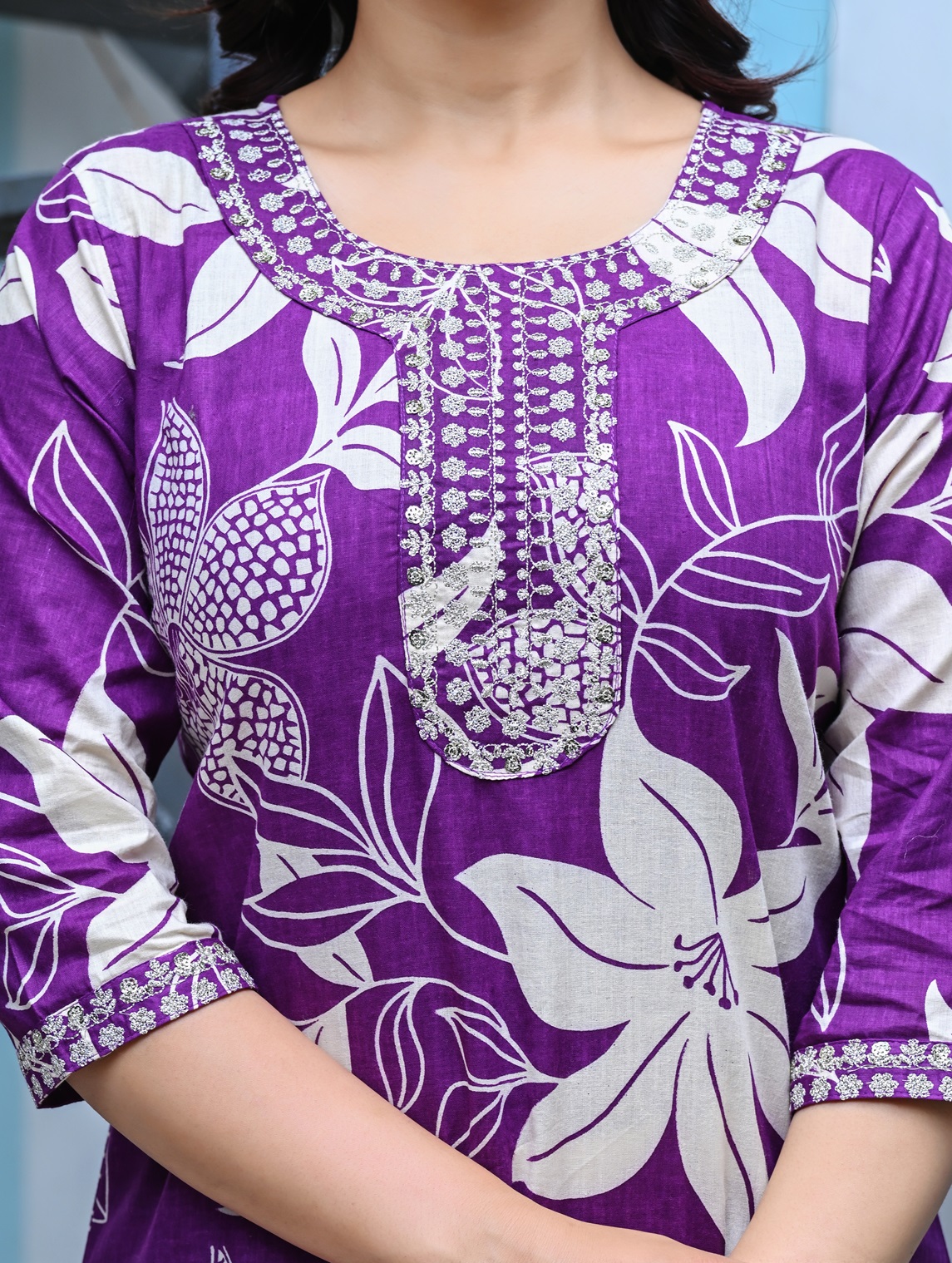 Women's Purple Floral Printed Cotton Kurta Set - Image 2