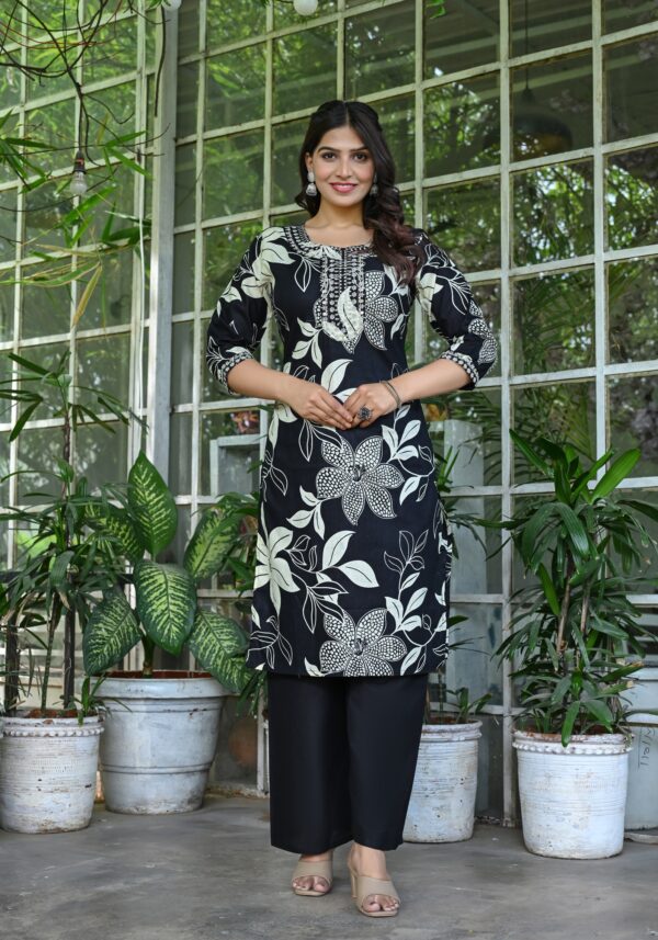 Women's Black Cotton Jaipuri Floral Print Kurta Pant Set