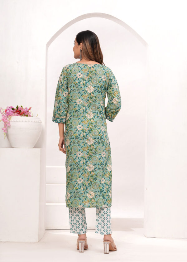 Women Ethnic Motifs Printed Regular Kurta with Trousers & With Dupatta - Image 8