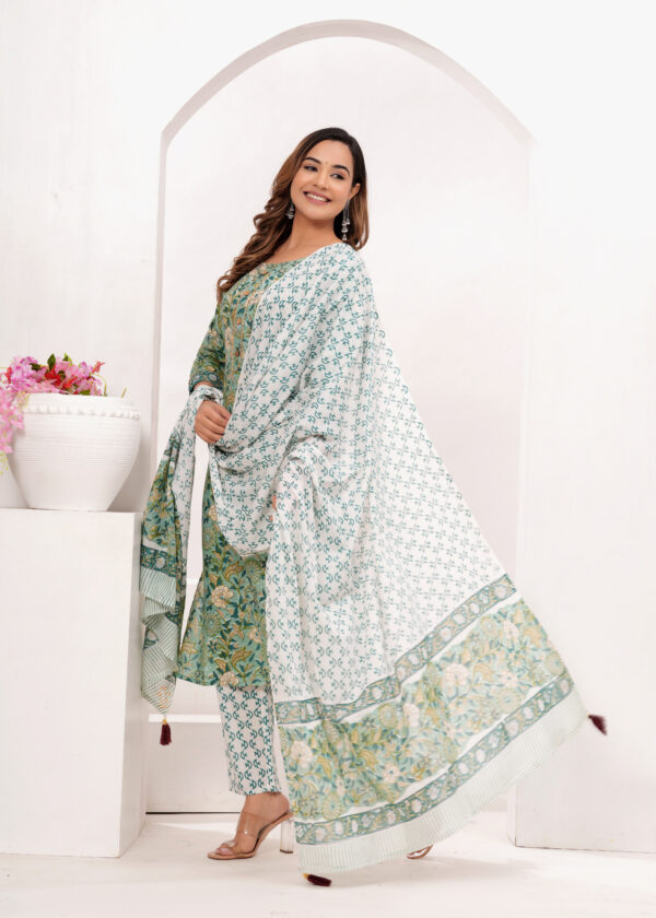 Women Ethnic Motifs Printed Regular Kurta with Trousers & With Dupatta - Image 5