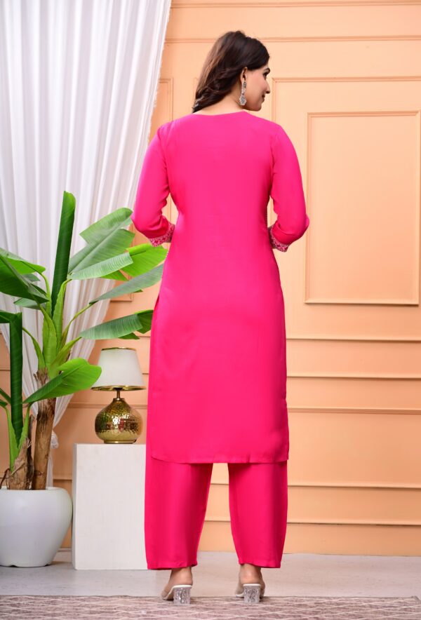Women Pink White Embroidered Pure Cotton Kurta Set - Image 6