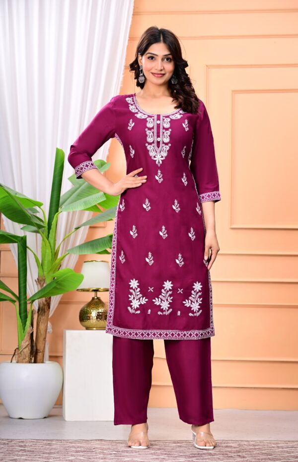 Women Purple White Embroidered Pure Cotton Kurta Set