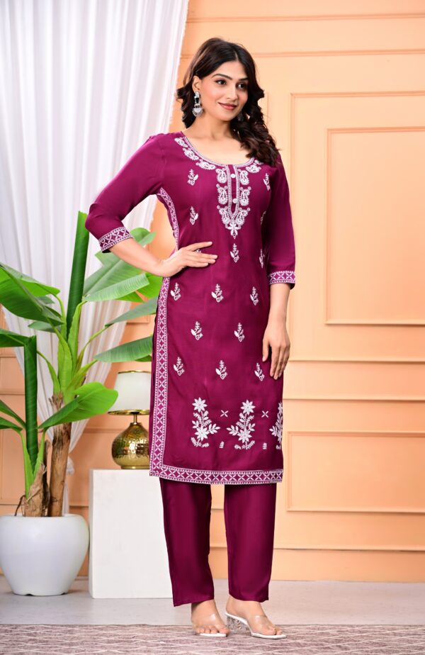 Women Purple White Embroidered Pure Cotton Kurta Set - Image 6