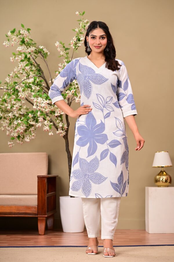 Blue Floral Printed V-Neck Thread Work Pure Cotton Kurta With Trousers